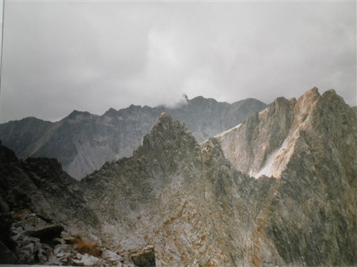 HŘEBENY